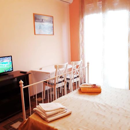 Stella Marina Bed & Breakfast Giardini Naxos Exterior foto