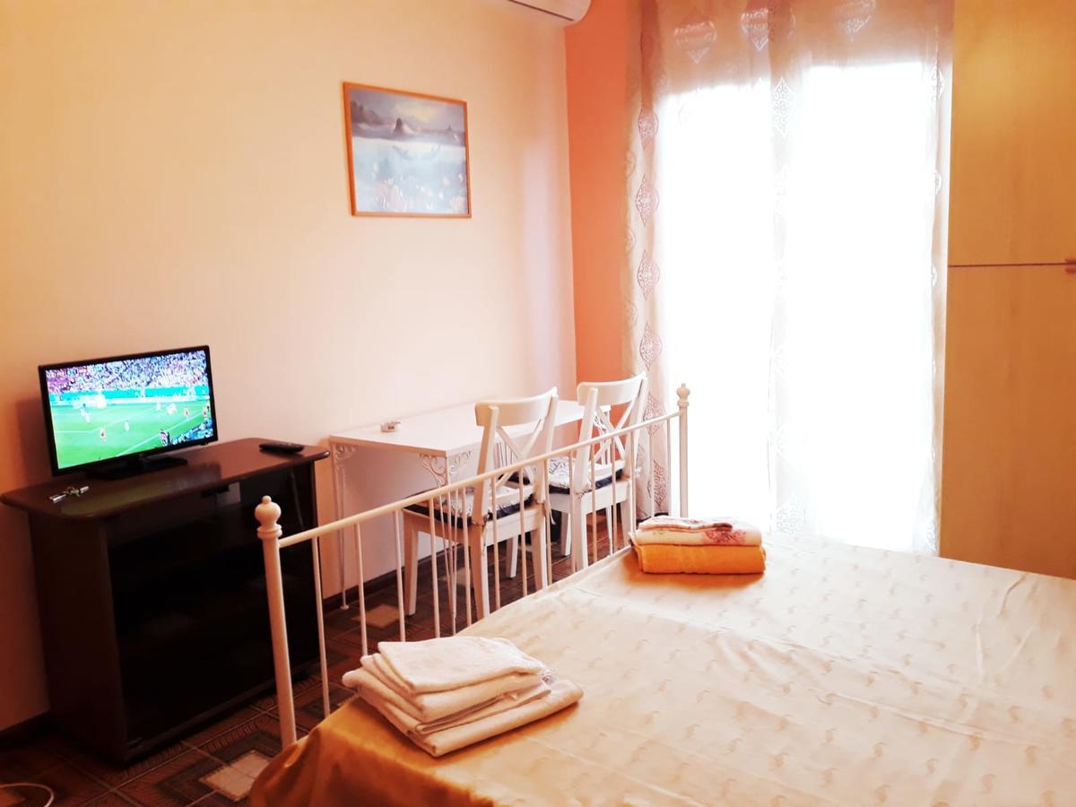 Stella Marina Bed & Breakfast Giardini Naxos Exterior foto